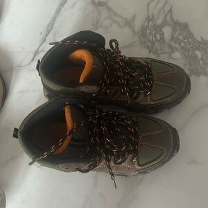 Brown outdoor boots boys